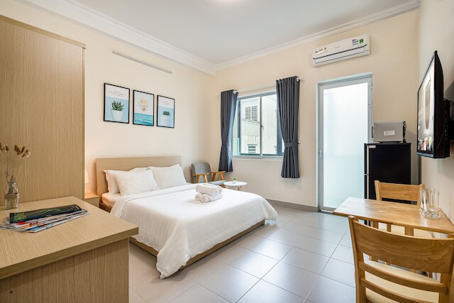 ウィ・ホーム・グエン・トライ