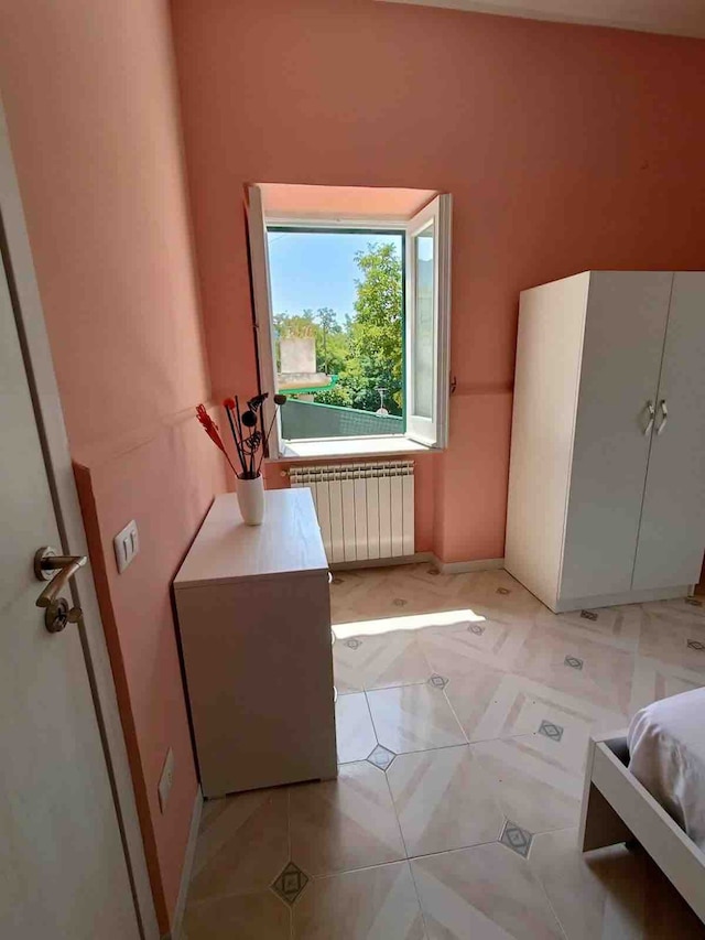 ア リフュージ ビトウィーン グリーン アンド ブルー