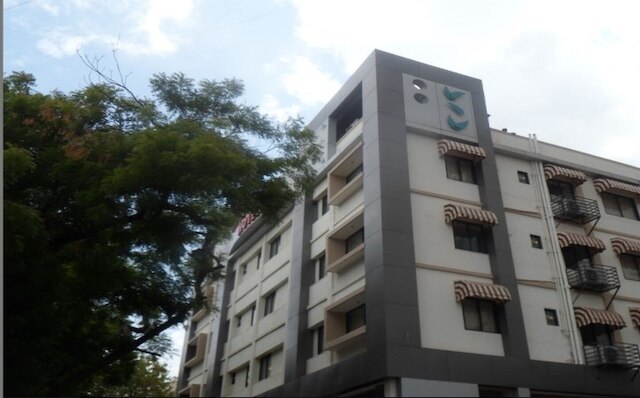 メトロ・パーク・ホテル