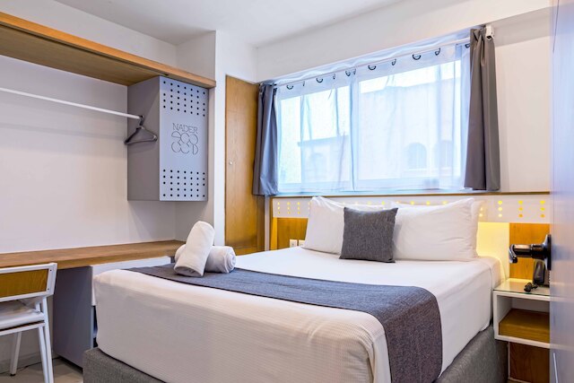 ラグジュアリーアパートメントプール&ジャクージ