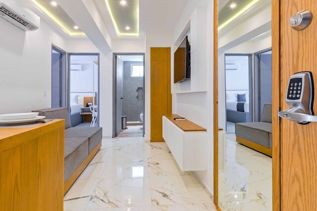 ラグジュアリーアパートメントプール&ジャクージ