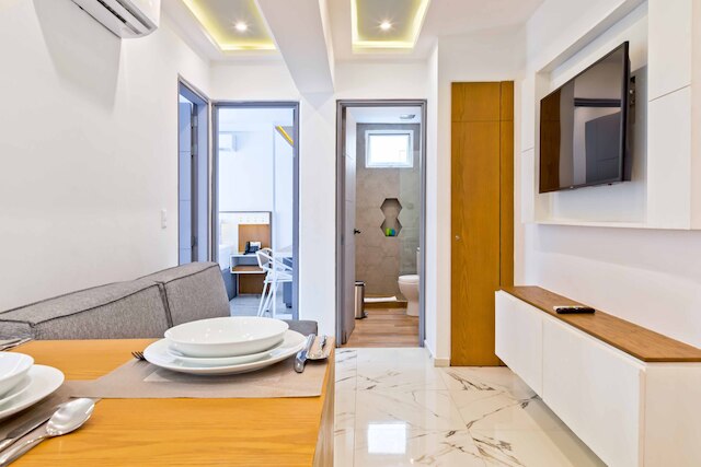 ラグジュアリーアパートメントプール&ジャクージ