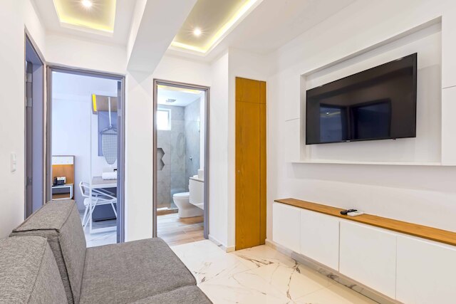 ラグジュアリーアパートメントプール&ジャクージ