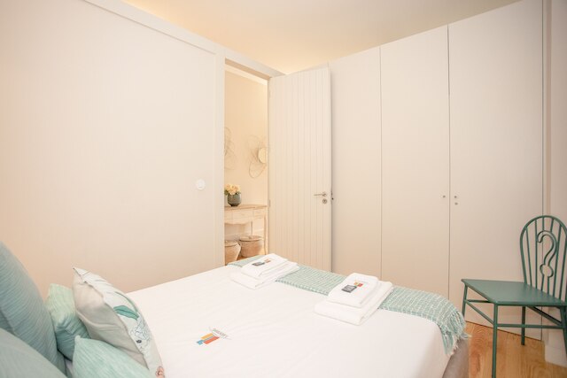 リービング・イン - リベイラ・シークレット・アパートメント