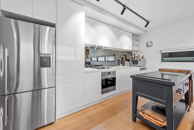 ステイセントラル - イーストブランズウィックペントハウスウィズスタディ