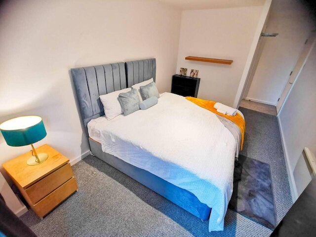 2  ベッド  アパートメント ニア シティ センター