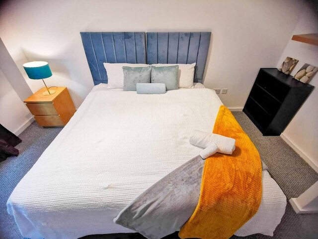 2  ベッド  アパートメント ニア シティ センター