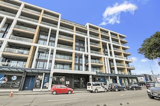 シック・コンテンポラリー・イン・ウィニヤード・クォーター