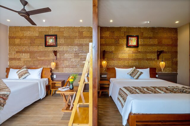 オララ・アン・バン・ビーチ