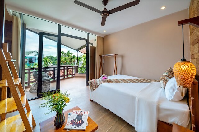 オララ・アン・バン・ビーチ