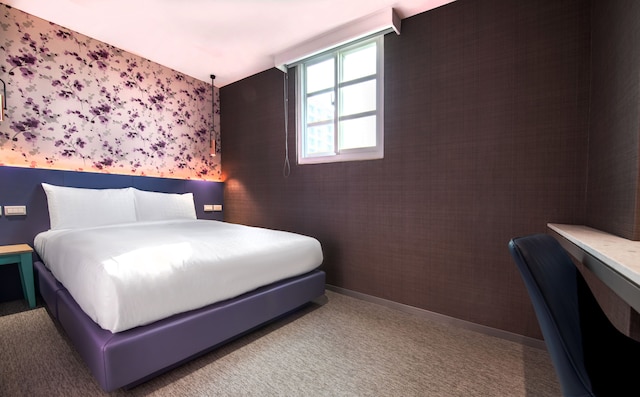 Royal Group Hotel  Xiong Zhong  Branch