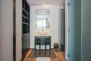 スワルナドヴィパ ヴィラ