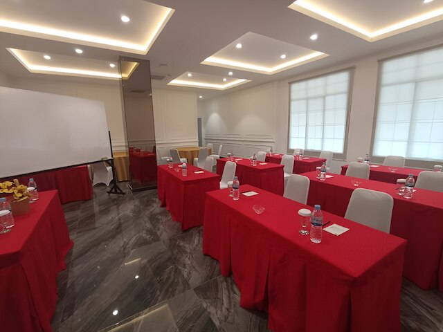 スワサナ・ホテル・メダン