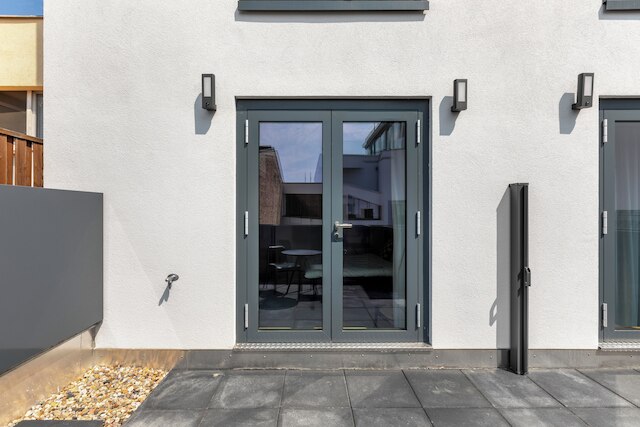 ヌマ ベルリン サヴィ