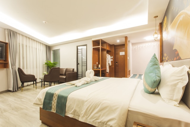 タペツインズホテル