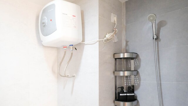 コージー リビング スタジオ アット タマン メラティ スラバヤ アパートメント