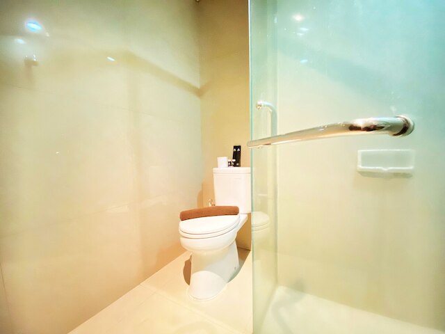 ファンシー アンド ナイス スタジオ アット エル ロイヤル  アパートメント