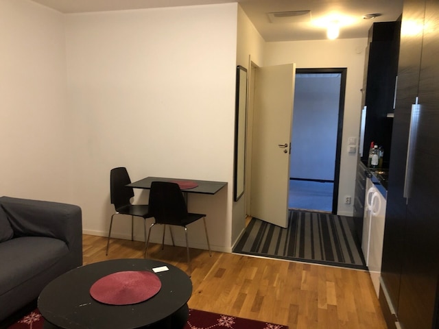 アールスタ ストックホルム アパートメント 340