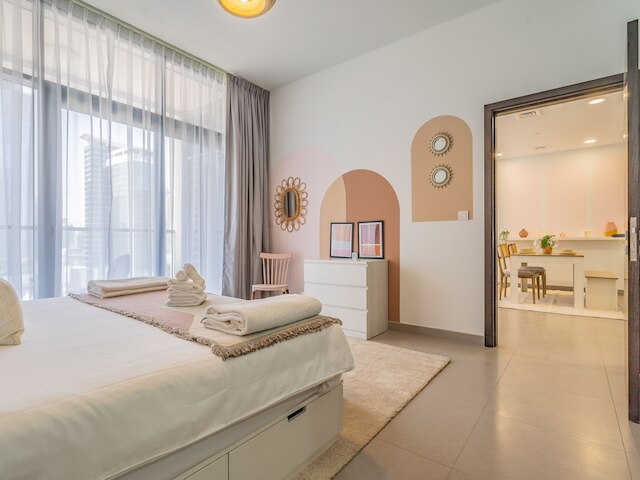 チャーミング トロピカル アパートメント デュバイ モールから数分