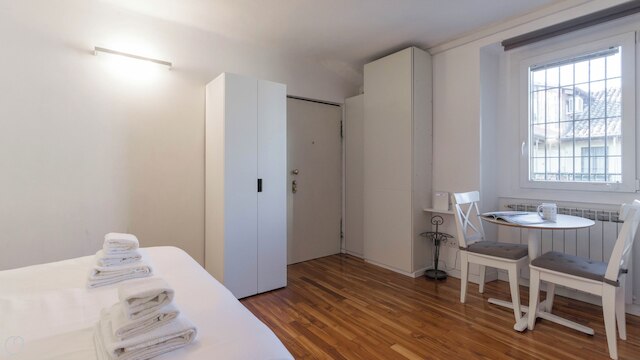 イタリアンウェイ - モスコヴ 52 A