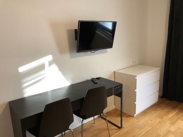 アールスタ ストックホルム アパートメント 342