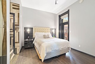 キート エン スイート スタジオ