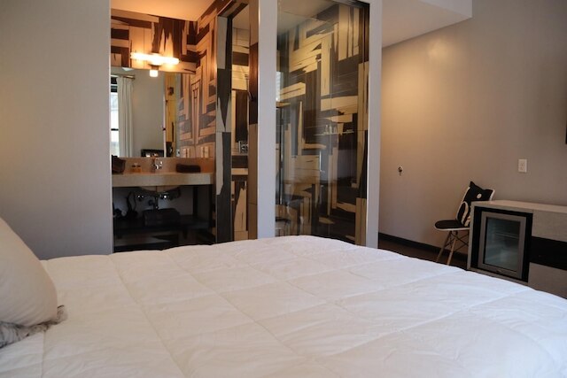 デライトフル エン スイート スタジオ