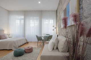 リビング - ダウンタウン ラグジュアリー アパートメント 1R