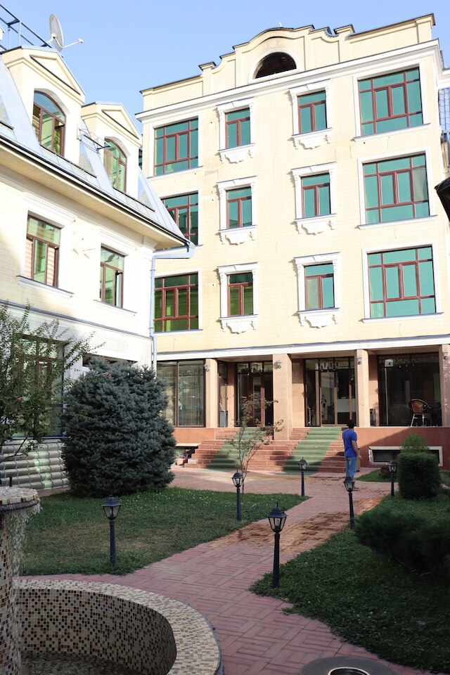 メリディアン ホテル