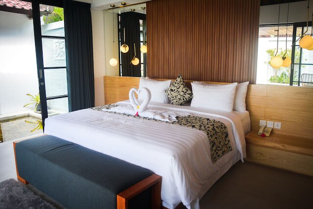 コンズ ヴィラ バリ セミニャック