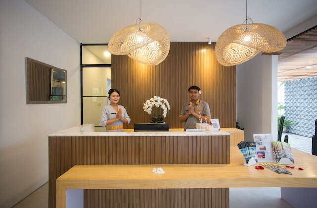 コンズ ヴィラ バリ セミニャック