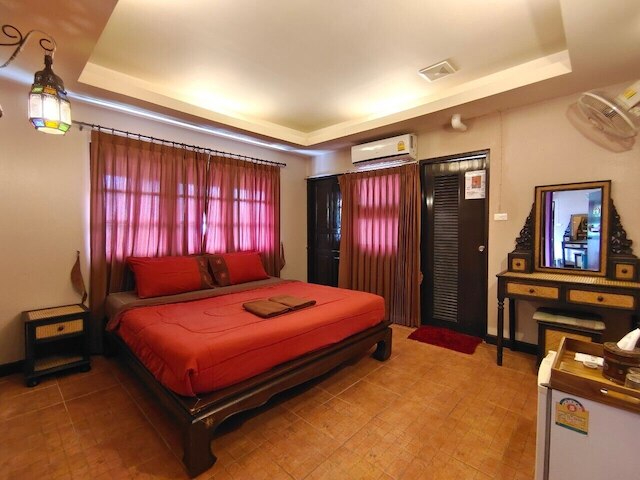 ワウライブティックバイランナオリエンタル