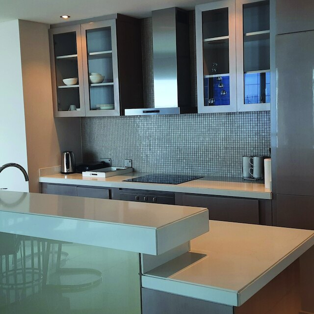 クイルレジデンススリーベッドルームアパートメントウィズファイブスターアメニティーズ