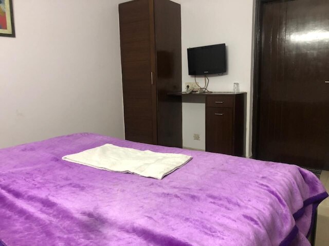 ホテル ホワイトパレス ニザムディーン鉄道St