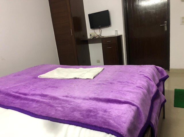 ホテル ホワイトパレス ニザムディーン鉄道St