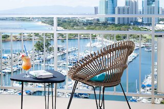 イリカイ ホテル