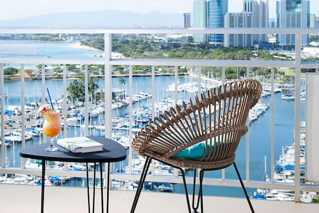 イリカイ ホテル