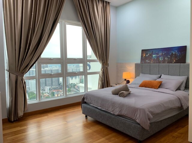 トライ タワー バイ アントラーゾーン