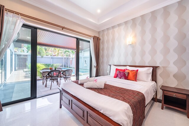 プライベートプール付き3BDRヴィラ ビーチまで200m