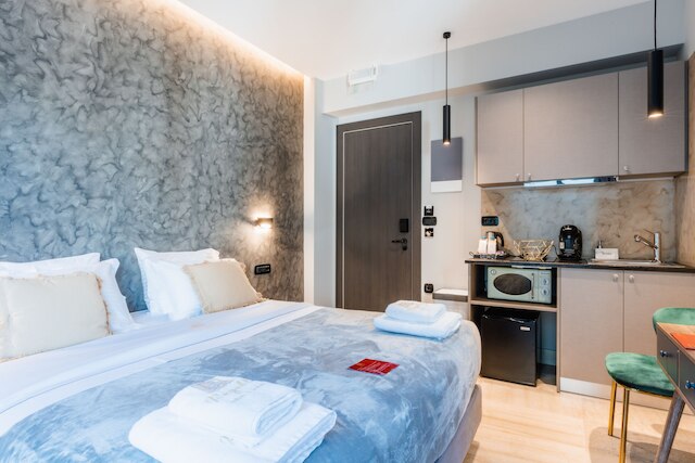 ロイヤルティ・スイーツ・プシーリ