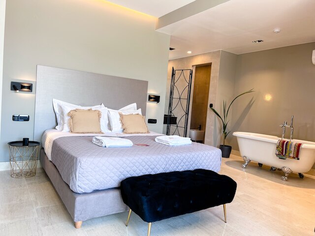 ロイヤルティ・スイーツ・プシーリ