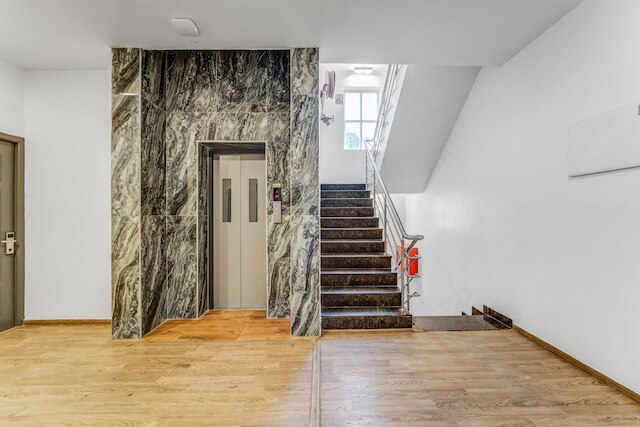 ローハン・イン - UPARホテル アショク ナガル