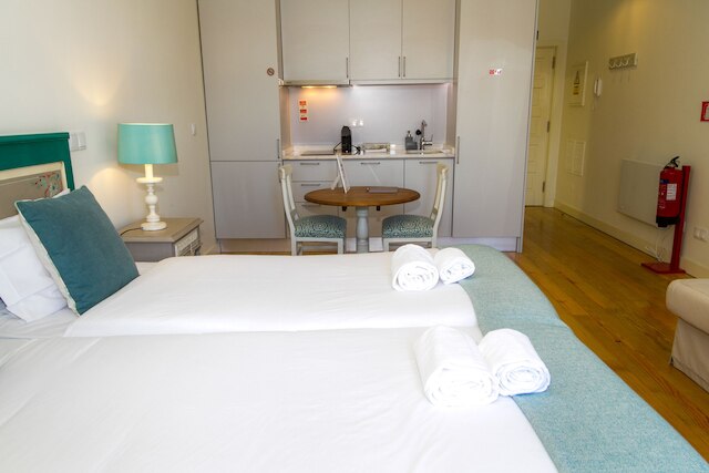 リーヴィング - ヒストリック・クレリゴス・スタジオ - 2B