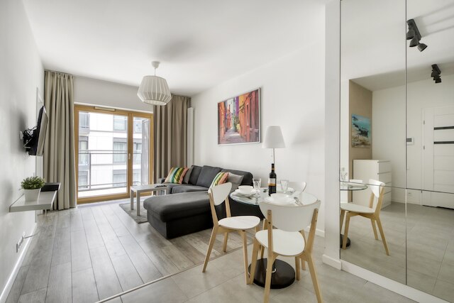 ワルシャワナイトアパートメンツメンニカレジデンス