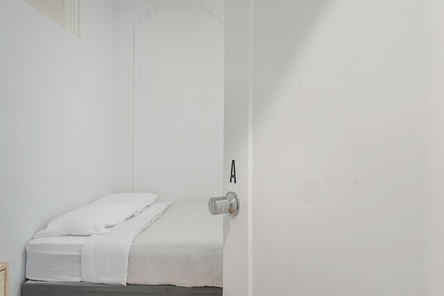 ビューティフルプライベートベッドルームインマイルエンド