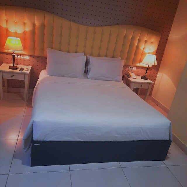 アナヤ・ホテル・アンド・ボールルーム