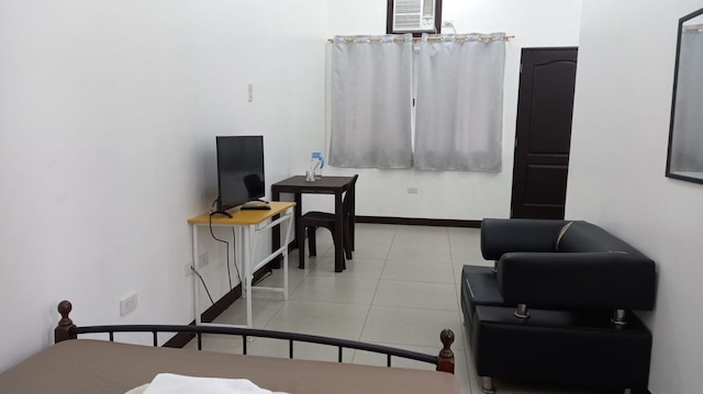 テソロ アパートメンツ