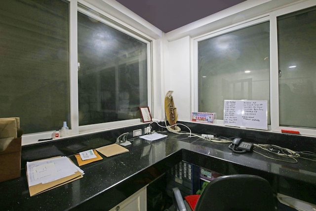 ベルンボン コンドミニアム マニラ