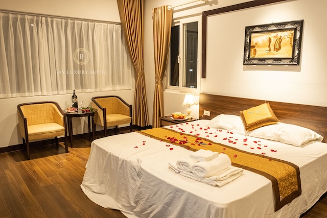 ベイ ラグジュアリー ホテル & スパ - No 9 グエン チュオン トー、ハノイ