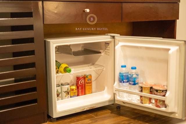 ベイ ラグジュアリー ホテル & スパ - No 9 グエン チュオン トー、ハノイ